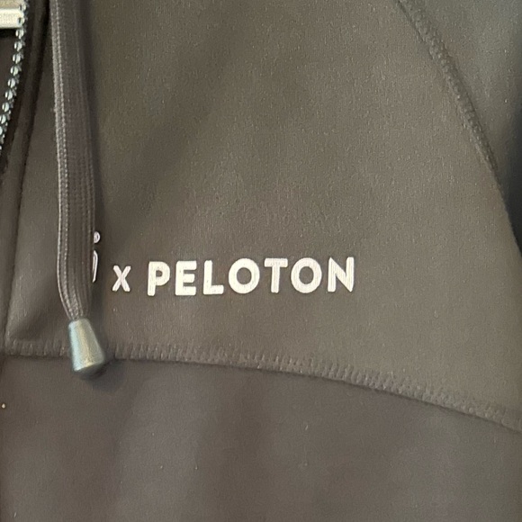 HPE X Peloton Jacket - Picture 2 of 6